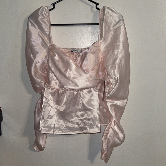 🌹NWT/JUST FAB BEAUTIFUL TOP - Picture 3 of 9